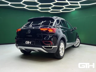 Volkswagen T-Roc Volkswagen T-Roc 1.5 TSI Life Carplay | IQ-Drive | Virtual - afbeelding nr 2