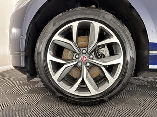 Jaguar I-PACE Jaguar I-PACE EV320 S AWD Business Pack 90 kWh [ 3-Fase ] (INCL-BTW) *LUXURY-LEATHER | FULL-LED | MERIDIAN-AUDIO | DIGI-COCKPIT | KEYLESS | DAB+ | NAVI-FULLMAP | ECC | HEATED-COMFORTSEATS | PDC | SURROUND-VIEW | CRUISE | LANE-ASSIST | TOWBAR | 20''A - afbeelding nr 27