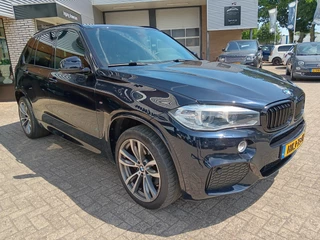 BMW X5 BMW X5 xDrive35i 306pk High Executive|M-pakket|Carbonzwart|Trekh|20inch|Camera|SUPER onderhouden!! - afbeelding nr 7