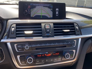 BMW 3 Serie BMW 3 Serie 320D Sedan High Executive Automaat 2015 NL Auto - afbeelding nr 16