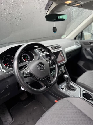 Volkswagen Tiguan Volkswagen Tiguan 1.5 TSI ACT Comfortline Business Automaat - afbeelding nr 39