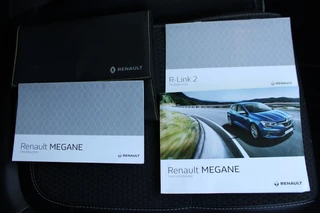 Renault Mégane Renault Mégane TCE 130 pk EDC automaat Bose zeer compleet - afbeelding nr 39