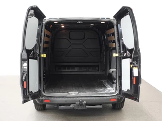 Ford Transit Custom Ford Transit Custom 300 2.0 TDCI L2H1 Trend Automaat Airco Navigatie Cruise Parkeersensoren Camera Trekhaak - afbeelding nr 3
