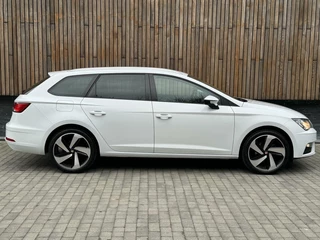 SEAT Leon Seat Leon ST 1.4 EcoTSI Business Intense Automaat | Alcantara bekleding | Seat Sound | Apple CarPlay | Navigatiesysteem | Cruise Control | Climate Control | Parkeersensoren voor en achter - afbeelding nr 31