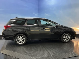 Toyota Auris Toyota Auris Touring Sports 1.2T Navi | Clima | Cruise | Pano | Camera | Trekhaak - afbeelding nr 5
