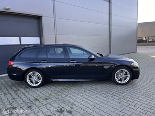 BMW 5 Serie BMW 5-serie Touring 530xd High Executive LCI Xdrive M-Sport - afbeelding nr 6