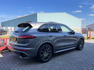 Porsche Cayenne Porsche Cayenne 3.6 GTS | Panoramadak | Bose | Sportchrono | Navi | Camera | Stoelverwarming Voor/Achter | Verwarmd Stuurwiel | LED | - afbeelding nr 13