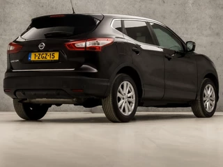 Nissan QASHQAI Automaat (PANORAMADAK, NAVIGATIE, CLIMATE, 360 CAMERA, GETINT GLAS, SPORTSTOELEN, CRUISE, LM VELGEN, PARKEERSENSOREN, NIEUWSTAAT) - afbeelding nr 5