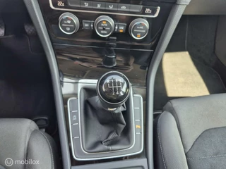 Volkswagen Golf Volkswagen Golf 1.4 TSI Highline, Digi Dash, Carplay, NAP! - afbeelding nr 37