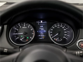 Nissan QASHQAI (PANORAMADAK, NAVIGATIE, CLIMATE, 360 CAMERA, KEYLESS, SPORTSTOELEN, GETINT GLAS, XENON, CRUISE, NIEUWE APK, NIEUWSTAAT) - afbeelding nr 22