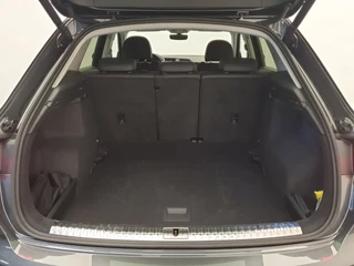 Audi Q3 Audi Q3 35 TFSI 150pk S-Tronic S-Line Camera, Leder/alcantara, Cruise control - afbeelding nr 26