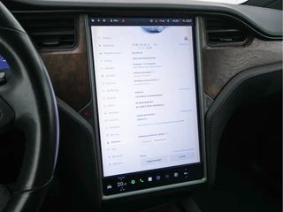 Tesla Model X Tesla Model X 100D AWD [ 3-Fase ] (INCL-BTW) *PANO-WINDOW | AUTO-PILOT | LUXURY-LEATHER | TOWBAR | NAVI-FULLMAP | FULL-LED | AIR-SUSPENSION | DIGI-COCKPIT | KEYLESS | CAMERA | DAB+ | SPORT-SEATS | LANE-ASSIST | 20