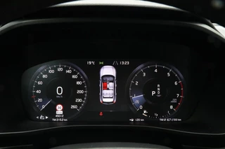 Volvo XC40 Volvo XC40 1.5 T3 163PK Momentum Pro Camera Navi Led PrivacyGlass Trekhaak Pdc V+A 45000KM BJ2019 - afbeelding nr 26