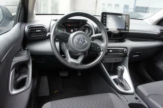 Toyota Yaris Toyota Yaris 1.5 Hybrid Acc|Clima|CarPlay|Stoelverwarming - afbeelding nr 6