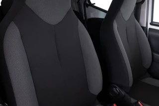 Toyota Aygo Toyota Aygo 1.0 VVT-i x-fun 5-drs | AIRCO | BLUETOOTH - afbeelding nr 5