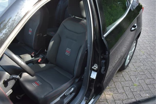 SEAT Arona SEAT Arona 1.5 TSI EVO FR 150PK | Camera | Carplay | DAB | Stoelverwarming | Navi | Cruise Contr | Full LED - afbeelding nr 39