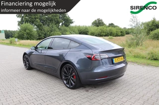 Tesla Model 3 Tesla Model 3 PERFORMANCE AWD 75 kWh dual motor 462pk chrome delete gray&black leder panodak stoelverwarming v+a autopilot - afbeelding nr 4
