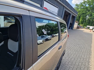 Dacia Lodgy Dacia Lodgy 1.3 TCE 130pk STEPWAY 7-PERS. Airco Navi bluetooth Cruise Camera erg mooi!! - afbeelding nr 8