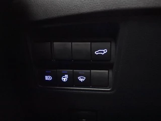 Toyota Yaris Cross Toyota Yaris Cross 1.5 Hybrid GR Sport | Stoelverwarming | BLS | Parkeersensoren V+ - afbeelding nr 27