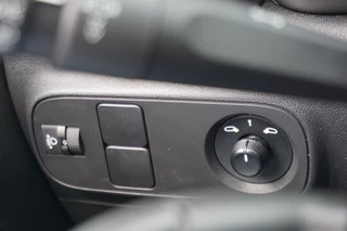 Citroën C3 Citroën C3 85PK Feel CARPLAY | PARK.SENS | DAB+ | CLIMA | CRUISE | FULL-LED - afbeelding nr 17