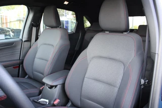 Ford Kuga Ford Kuga 2.5 PHEV ST-Line BELLEN VOOR BEZICHTIGING | Winter Pack | Camera | Cruise Control | Navigatie | - afbeelding nr 10