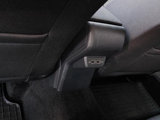 Volkswagen Polo 1.0 TSI 116pk DSG Highline 5-Deurs | Apple Carplay + Android Auto | Clima | Adap. Cruise | Stoelverwarming | Sfeerverlichting | Licht+Regensensor | Pdc V+A | Privacy Glass | 16''lm - afbeelding nr 29