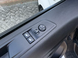 Peugeot Expert Peugeot Expert Bestel 2.0 BlueHDI 145 S&S L3|Automaat|Camera|Trekhaak|Stoelverwarming|Standkachel|Carplay|Houtenvloer| - afbeelding nr 31
