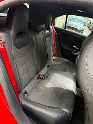 Mercedes-Benz A-Klasse Mercedes-Benz A-klasse AMG 35 4MATIC Edition 1|Pano|Burmester|Milltek|Sfeer|Hemelverlichting - afbeelding nr 34