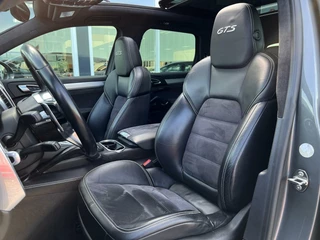 Porsche Cayenne Porsche Cayenne 3.6 GTS | Panoramadak | Bose | Sportchrono | Navi | Camera | Stoelverwarming Voor/Achter | Verwarmd Stuurwiel | LED | - afbeelding nr 40