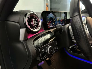 Mercedes-Benz A-Klasse Mercedes A-klasse 180 AMG PANO KEYLESS LEDER FULL OPTION! - afbeelding nr 17
