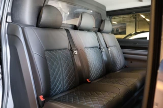 Ford Transit Custom Ford Transit Custom 320 2.0 TDCI 170PK L2H1 DC | L+R Schuifdeur | ACC | Blind Spot | Navigatie | Camera | CarPlay | Lane Assist | Stoelverwarming | Raptor Edition | Trekhaak | 6-Zitter | Verlengde fabrieksgarantie tot 07-2029 - afbeelding nr 13