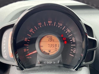 Toyota Aygo Toyota Aygo 1.0 VVT-i X-Cite 5-deurs | Navi | NL auto - afbeelding nr 20