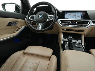 BMW 3 Serie BMW 3 Serie Touring 330i High Executive Edition Sport-Pack Aut. *VERNASCA-FULL-LEATHER | DIGI-COCKPIT | FULL-LED | SPORT-SEATS | HIFI-SOUND | AMBIENT-LIGHT | HEATED-SEATS | DAB | NAVI-FULLMAP | ECC | CARPLAY | PDC | CRUISE | 18