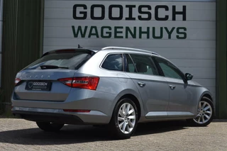 Škoda Superb Skoda Superb Combi 1.5 TSI ACT Business Ed. Plus AUT | Memory | - afbeelding nr 4