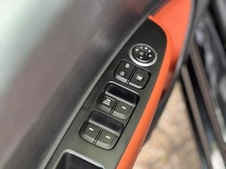 Hyundai i10 Hyundai I10 1.0i Go! Airco Navi LM velgen Bluetooth 2e eigenaar Zeer nette auto Gepolijst - afbeelding nr 15