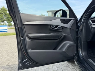 Volvo XC90 Volvo XC90 T8 Twin Engine AWD R-Design PANO/LUCHTVERING/TREKHAAK/H&K/MASSAGE+VENTILATIE/360CAMERA/20