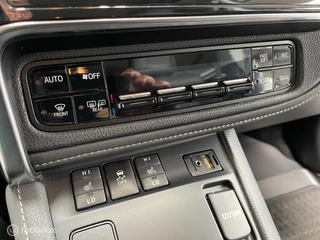 Toyota Auris Toyota Auris 1.8 Hybrid Comfort/Led/Navi/Bt/Parkass./Pano/ - afbeelding nr 22