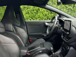 Ford Puma Ford Puma 1.5 EcoBoost ST-X, PERFORMANCE PACK, LEDER/ALCANTARA, CRUISE, NAVI, STOEL/STUURVERWARMING, ECC-AIRCO, CAMERA, PARKEERSENSOREN, LICHTMETAAL 19