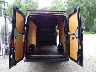 Volkswagen Crafter Volkswagen Crafter 30 2.0 TDI L3H2 COM AUR CAMERA NAVI APP CONN 1e eig - afbeelding nr 8