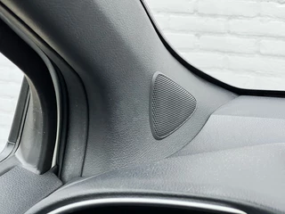 Toyota Yaris Toyota Yaris 1.5 Hybrid Bi-Tone Automaat | NL auto | Camera - afbeelding nr 27