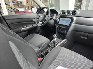 Suzuki Vitara Suzuki Vitara 1.4 BOOSTERJET SELECT SMART HYBRID Dodehoeksensoren | Camera | Draadloze carplay - afbeelding nr 9