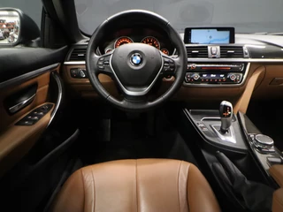BMW 4 Serie BMW 4 Serie Cabrio 420i Centennial High Executive [MEMORY SEATS, VOL LEDER, STOELVERWARMING, PDC ACHTER, BLUETOOTH, CRUISE, CLIMATE, NIEUWSTAAT] - afbeelding nr 11