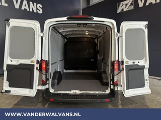 Ford Transit Ford Transit 2.0 TDCI 131pk L2H2 Euro6 Airco | LED | Cruisecontrol | Verwarmde voorruit | Parkeersensoren Bijrijdersbank - afbeelding nr 3