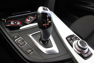 BMW 3 Serie BMW 3 Serie Touring 316d Corporate Lease High Executive |Navi|Stoelverwarming| - afbeelding nr 17