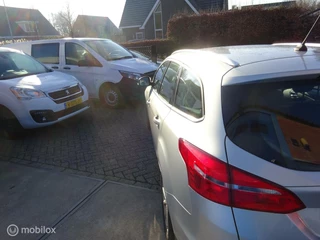 Ford Focus Ford Focus Wagon 1.5 Titanium - afbeelding nr 8