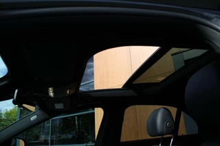 Mercedes-Benz E-Klasse Mercedes E-klasse 200 AMG | Pano | Burmester | Sfeerverlichting - afbeelding nr 18
