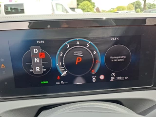 Volkswagen Tiguan Volkswagen Tiguan 1.5 eTSI R-Line Business | Pano | Trekhaak | Stoelverwarming | ACC | HUD | - afbeelding nr 13