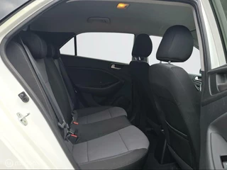 Hyundai i20 Hyundai i20 1.0 T-GDI Premium TOPPER 101 PK - afbeelding nr 13