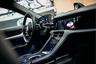 Porsche Taycan Porsche Taycan Performance 84 kWh Goed uitgevoerde Taycan met lage km stand NL geleverd - afbeelding nr 20