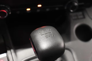 Opel Combo Opel Combo 1.5D 102pk L1H1 3-zits Navigatie Trekhaak Airco Parkeer sensoren Betimmering - afbeelding nr 16